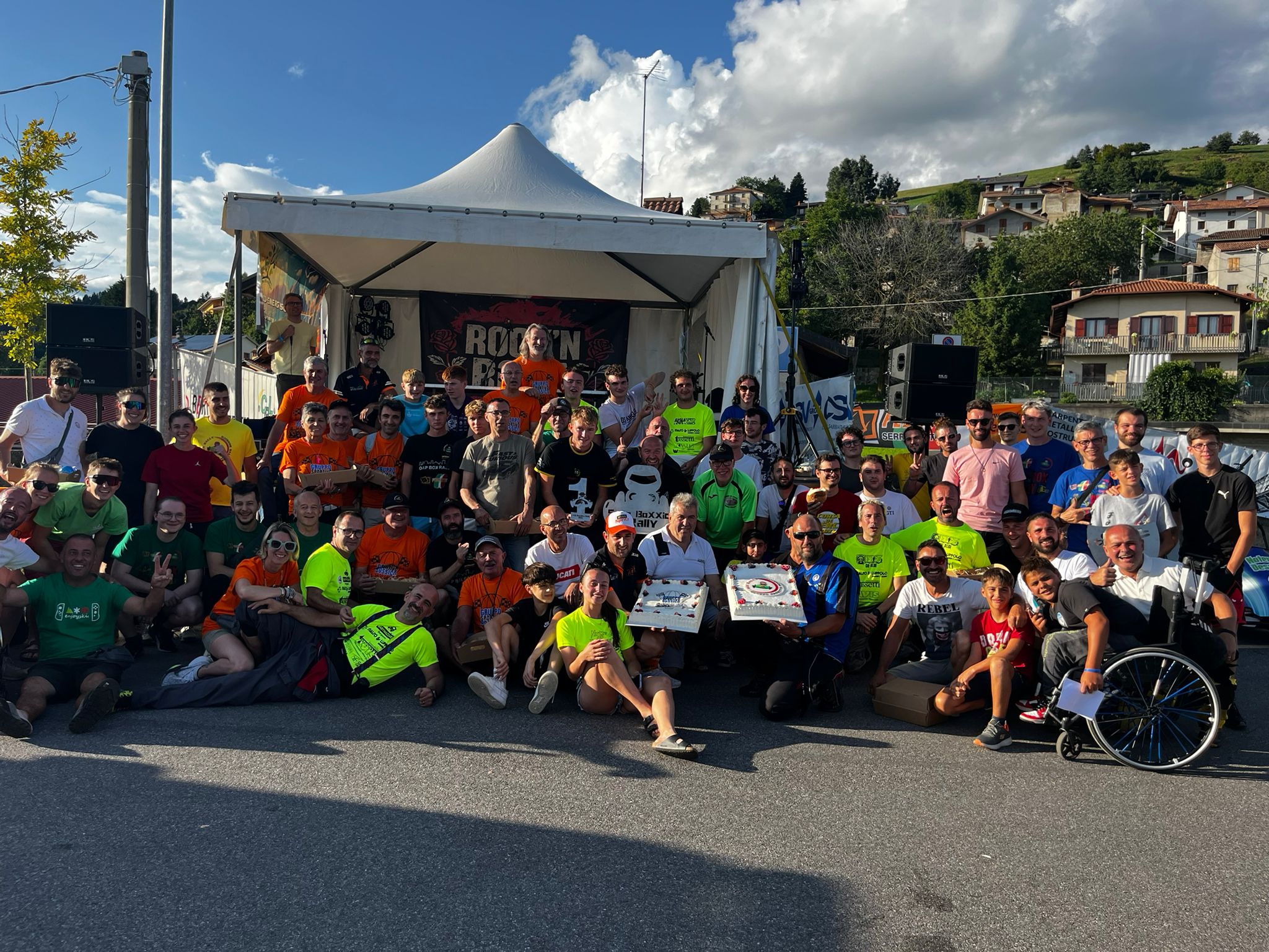 foto di gruppo degli organizzatori
